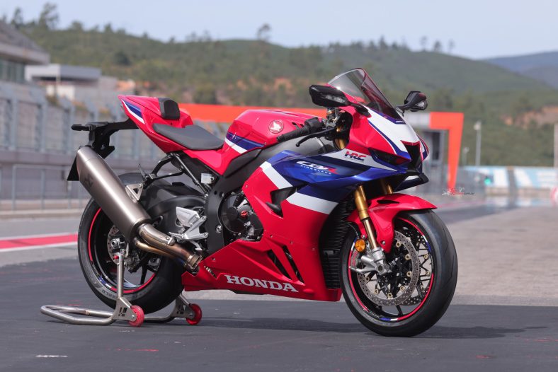 CBR1000RR-R